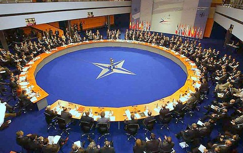 Йенс Столтенберг: Новый генсек НАТО с пацифистским прошлым