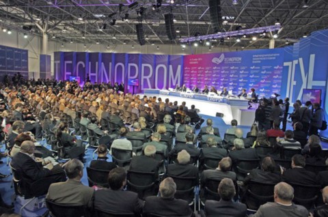 Технология фитнеса: Дмитрий Рогозин открыл "Технопром"