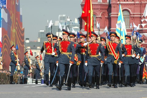 Россия встречает главный праздник торжественными мероприятиями