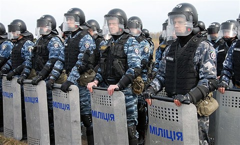 МВД Украины намерено пресечь акции на востоке страны силовым способом в течение 48 часов 