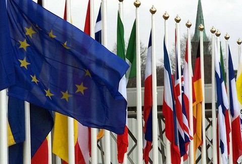 В поисках новой стратегии: ЕС проведет дискуссию по РФ в Брюсселе