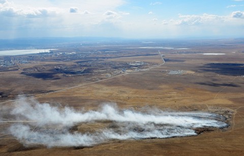 Дым и гарь от лесных пожаров в Забайкалье и Амурской области достигли Приморья