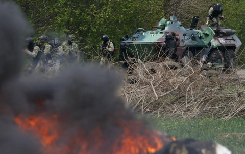 Война на Луганщине: В ЛНР объявлено военное положение