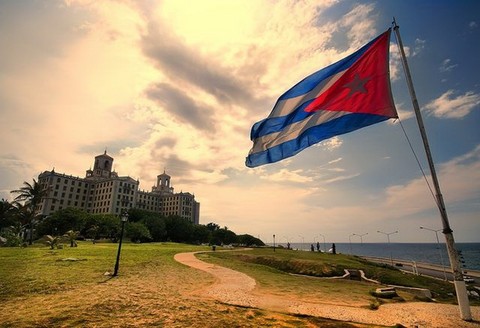 «Куба либре!»: Госдума потребует отменить блокаду республики Куба