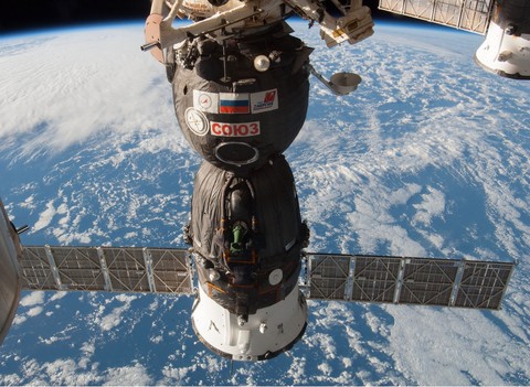 «Союз ТМА-12М» с космонавтами пристыковался к МКС