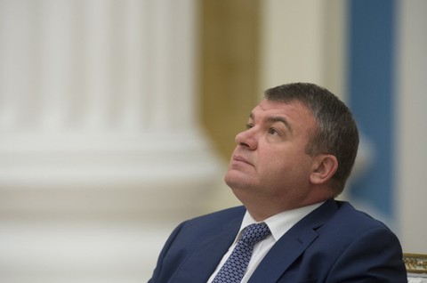 Сердюков отказался от дачи показаний по делу о продаже части Таврического дворца