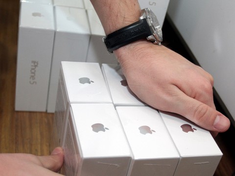 Apple расследует гибель китаянки от заряжавшегося iPhone 5
