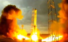 «Протон-М» с тремя спутниками ГЛОНАСС взорвалась на первой минуте после запуска