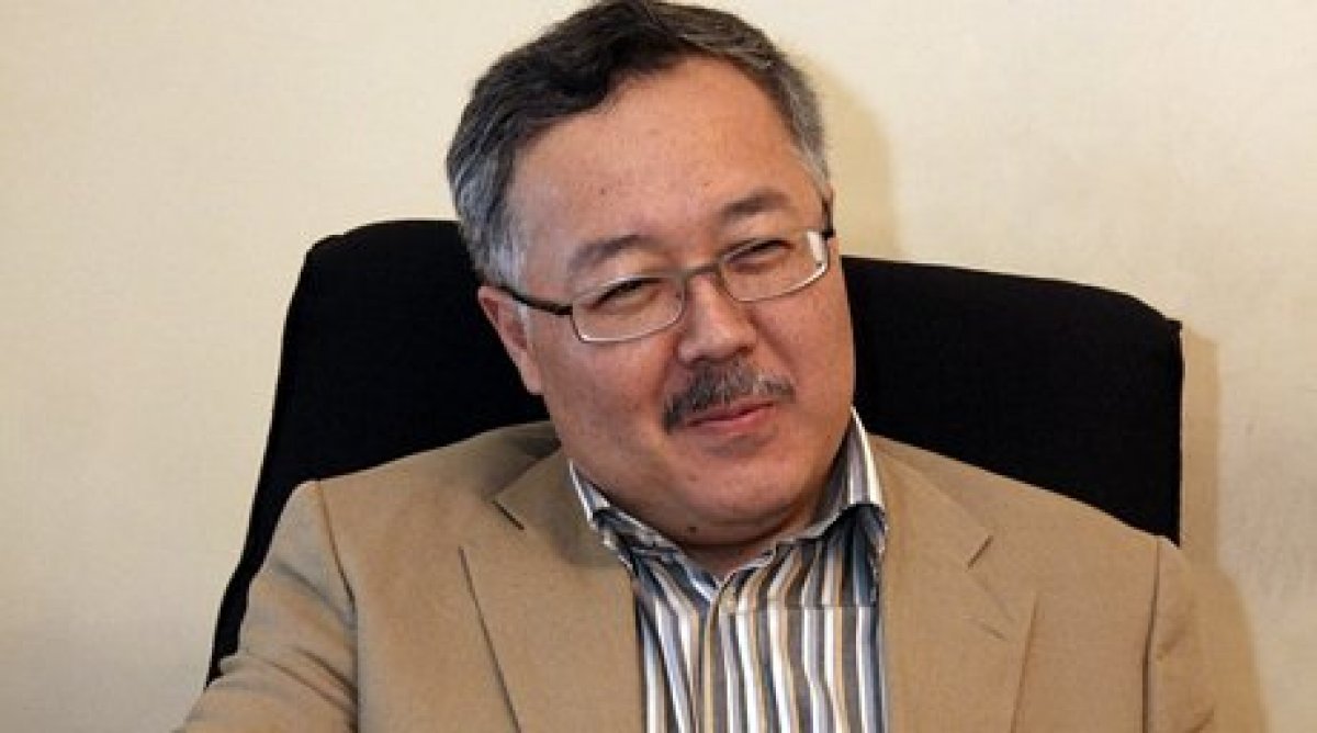  Султан Акимбеков, директор Института мировой экономики и политики при Фонде первого президента Республики Казахстан 