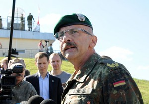 Военный атташе бригадный генерал Райнер Швабе (Германия) Фото: Росинформбюро / А.Соколов