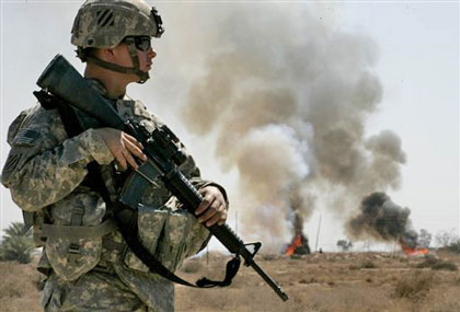 Американский солдат в Ираке.